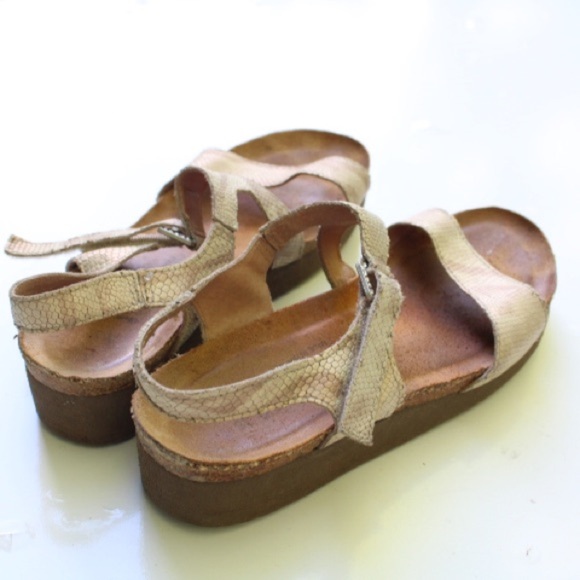 Naot sandals - Picture 7 of 11
